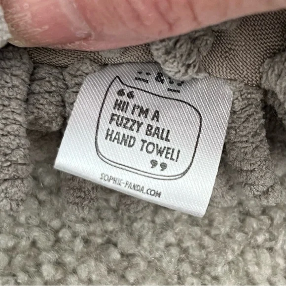 Fuzzy Ball Hand Towels Set of 2 - Picture 4 of 4